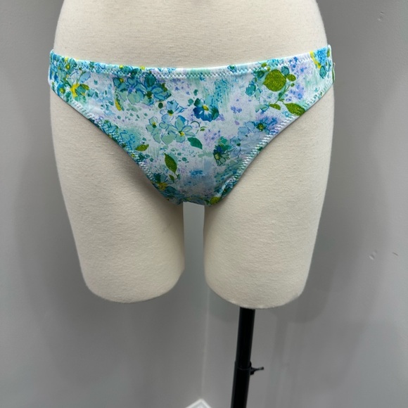 VS‎ Teal Floral Bikini Set - Picture 9 of 13